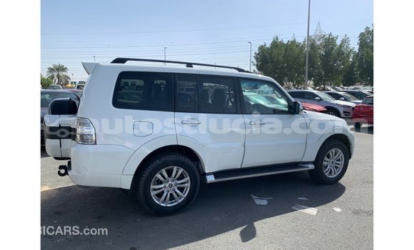 Buy Import Mitsubishi Pajero White Car in Import - Dubai in Anse-la-Raye Buy Import Mitsubishi Pajero White Car in Import - Dubai in Anse-la-Raye