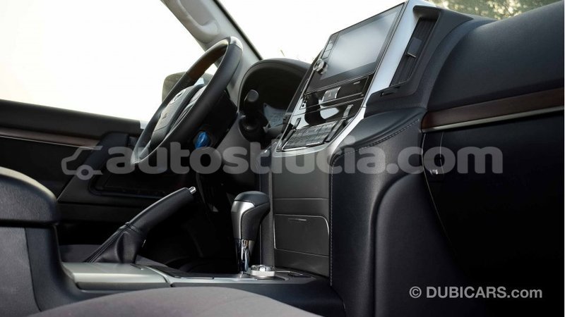 Big with watermark toyota land cruiser anse la raye import dubai 1600