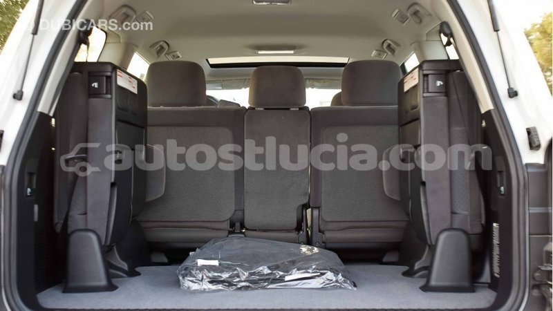 Big with watermark toyota land cruiser anse la raye import dubai 1600