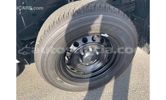 Acheter Import Voiture Toyota Hilux Blanc à Import - Dubai, Anse-la-Raye Acheter Import Voiture Toyota Hilux Blanc à Import - Dubai, Anse-la-Raye