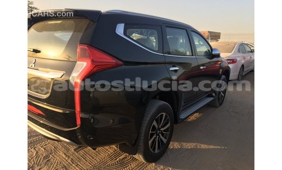 Buy Import Mitsubishi Montero Black Car in Import - Dubai in Anse-la-Raye