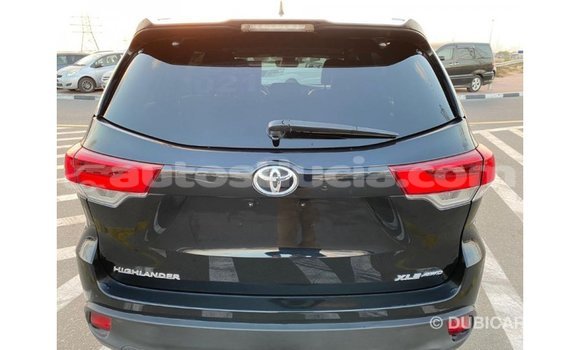 Acheter Import Voiture Toyota Highlander Noir à Import - Dubai, Anse-la-Raye Acheter Import Voiture Toyota Highlander Noir à Import - Dubai, Anse-la-Raye