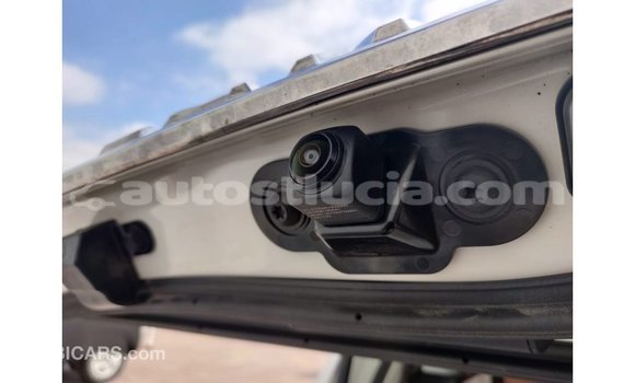 Buy Import Toyota Land Cruiser White Car in Import - Dubai in Anse-la-Raye Buy Import Toyota Land Cruiser White Car in Import - Dubai in Anse-la-Raye