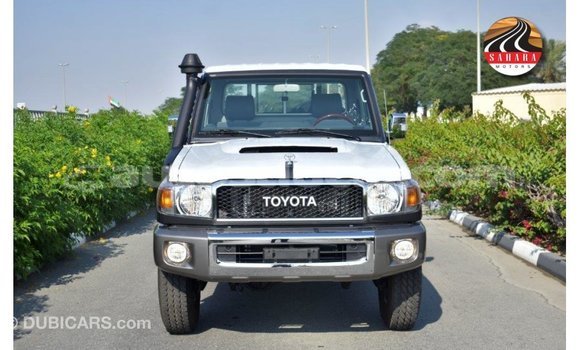 Buy Import Toyota Land Cruiser Other Car in Import - Dubai in Anse-la-Raye Buy Import Toyota Land Cruiser Other Car in Import - Dubai in Anse-la-Raye