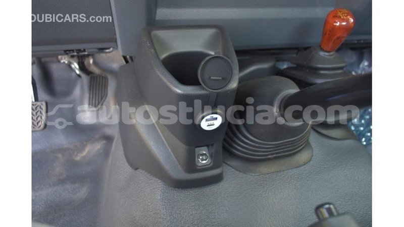 Big with watermark toyota land cruiser anse la raye import dubai 1610