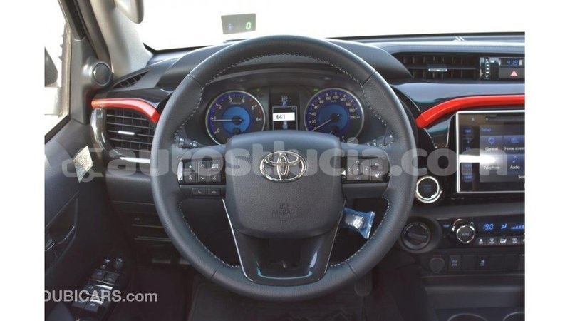 Big with watermark toyota hilux anse la raye import dubai 1611