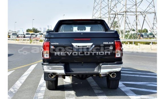 Buy Import Toyota Hilux Black Car in Import - Dubai in Anse-la-Raye Buy Import Toyota Hilux Black Car in Import - Dubai in Anse-la-Raye