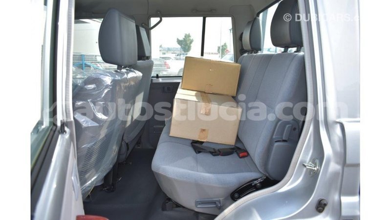 Big with watermark toyota land cruiser anse la raye import dubai 1616
