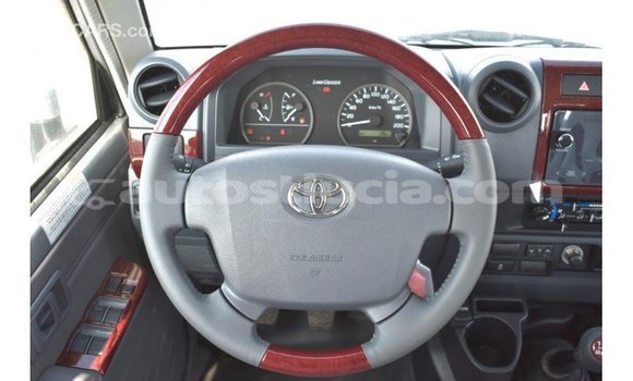 Buy Import Toyota Land Cruiser Other Car in Import - Dubai in Anse-la-Raye Buy Import Toyota Land Cruiser Other Car in Import - Dubai in Anse-la-Raye