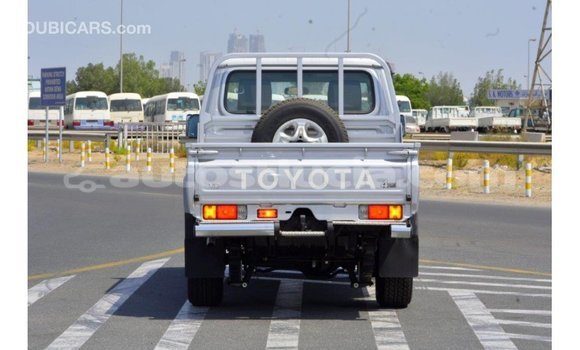 Buy Import Toyota Land Cruiser Other Car in Import - Dubai in Anse-la-Raye Buy Import Toyota Land Cruiser Other Car in Import - Dubai in Anse-la-Raye