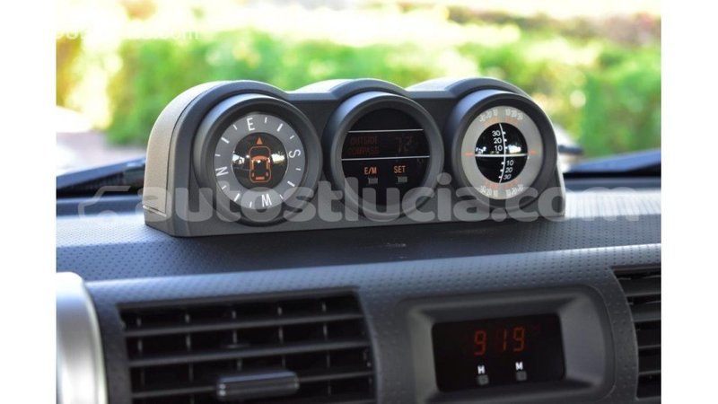 Big with watermark toyota fj cruiser anse la raye import dubai 1617