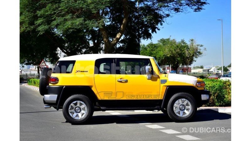 Big with watermark toyota fj cruiser anse la raye import dubai 1617