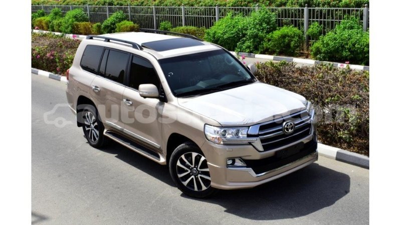 Big with watermark toyota land cruiser anse la raye import dubai 1618