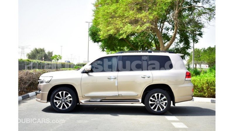 Big with watermark toyota land cruiser anse la raye import dubai 1618