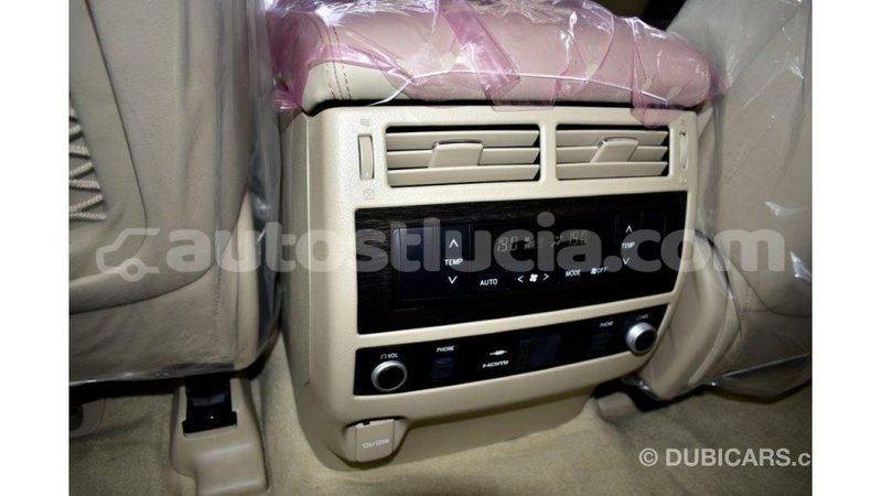 Big with watermark toyota land cruiser anse la raye import dubai 1622