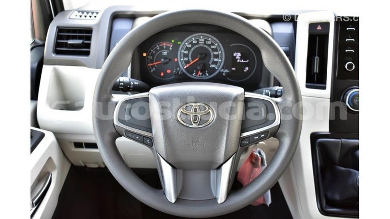 Big with watermark toyota hiace anse la raye import dubai 1623