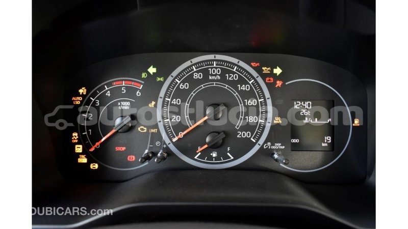 Big with watermark toyota hiace anse la raye import dubai 1623