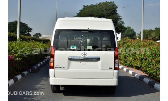 Buy Import Toyota Hiace White Car in Import - Dubai in Anse-la-Raye Buy Import Toyota Hiace White Car in Import - Dubai in Anse-la-Raye