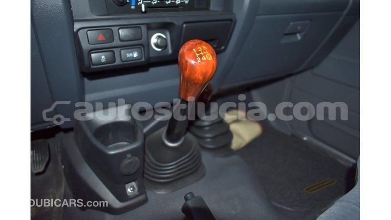 Big with watermark toyota land cruiser anse la raye import dubai 1624