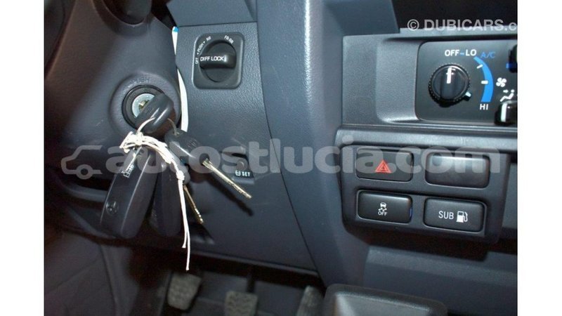 Big with watermark toyota land cruiser anse la raye import dubai 1624