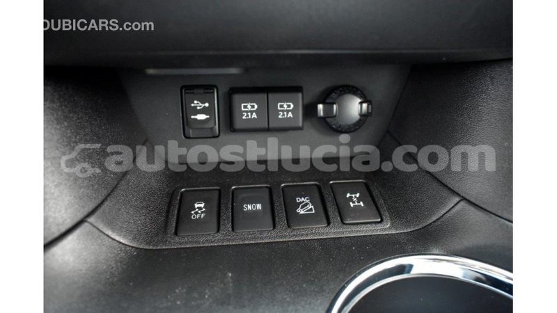 Big with watermark toyota highlander anse la raye import dubai 1625