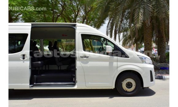 Buy Import Toyota Hiace White Car in Import - Dubai in Anse-la-Raye Buy Import Toyota Hiace White Car in Import - Dubai in Anse-la-Raye