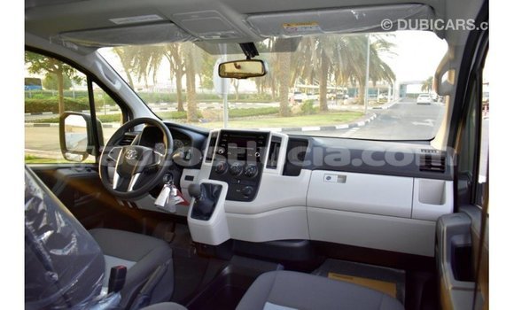Buy Import Toyota Hiace White Car in Import - Dubai in Anse-la-Raye Buy Import Toyota Hiace White Car in Import - Dubai in Anse-la-Raye