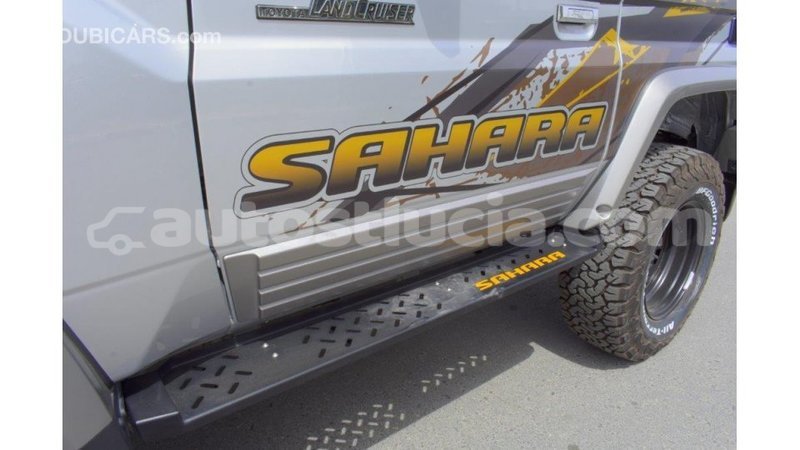 Big with watermark toyota land cruiser anse la raye import dubai 1629