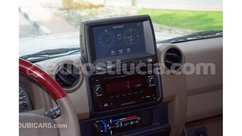 Big with watermark toyota land cruiser anse la raye import dubai 1629