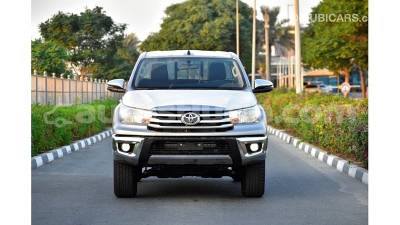 Big with watermark toyota hilux anse la raye import dubai 1630