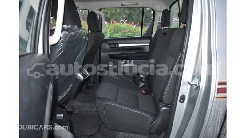 Big with watermark toyota hilux anse la raye import dubai 1630