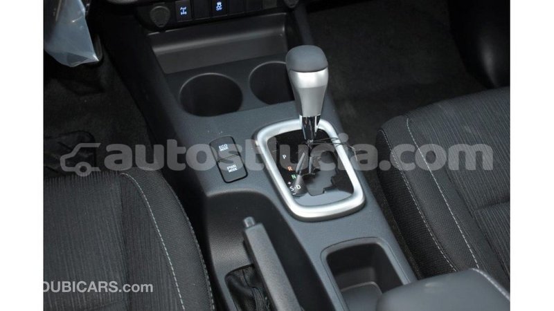 Big with watermark toyota hilux anse la raye import dubai 1630