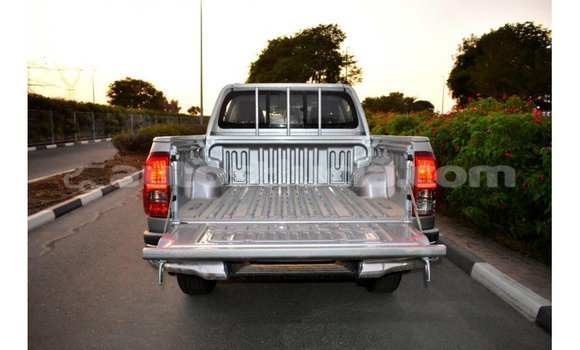 Buy Import Toyota Hilux Other Car in Import - Dubai in Anse-la-Raye Buy Import Toyota Hilux Other Car in Import - Dubai in Anse-la-Raye