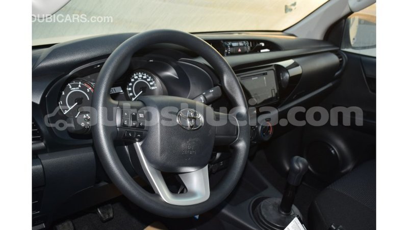 Big with watermark toyota hilux anse la raye import dubai 1632