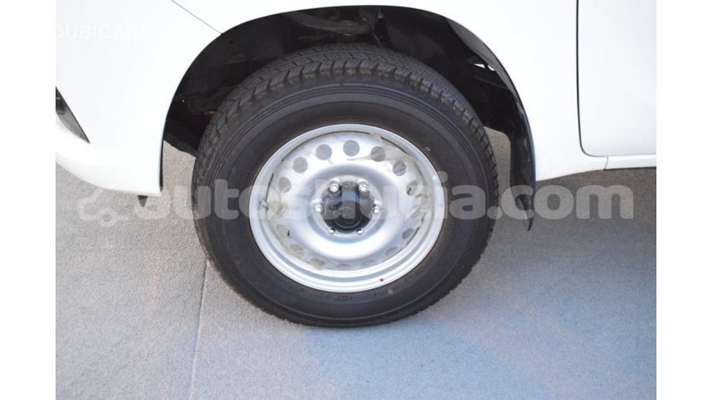 Big with watermark toyota hilux anse la raye import dubai 1632