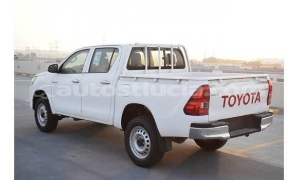 Buy Import Toyota Hilux White Car in Import - Dubai in Anse-la-Raye Buy Import Toyota Hilux White Car in Import - Dubai in Anse-la-Raye
