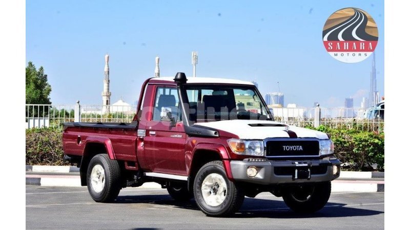 Big with watermark toyota land cruiser anse la raye import dubai 1634