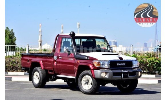 Buy Import Toyota Land Cruiser Red Car in Import - Dubai in Anse-la-Raye Buy Import Toyota Land Cruiser Red Car in Import - Dubai in Anse-la-Raye