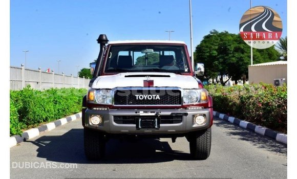 Buy Import Toyota Land Cruiser Red Car in Import - Dubai in Anse-la-Raye Buy Import Toyota Land Cruiser Red Car in Import - Dubai in Anse-la-Raye