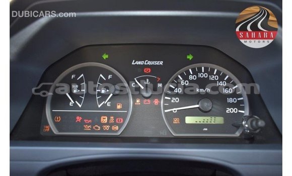 Buy Import Toyota Land Cruiser Red Car in Import - Dubai in Anse-la-Raye Buy Import Toyota Land Cruiser Red Car in Import - Dubai in Anse-la-Raye