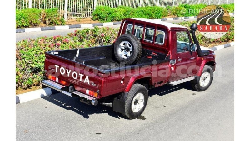 Big with watermark toyota land cruiser anse la raye import dubai 1634