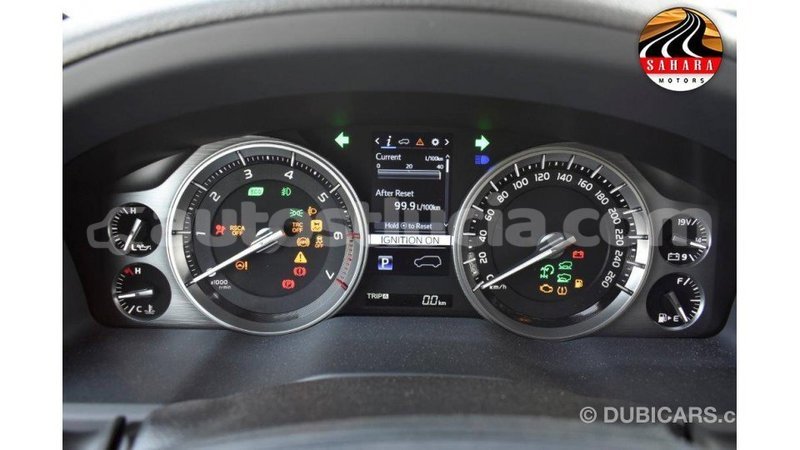 Big with watermark toyota land cruiser anse la raye import dubai 1635