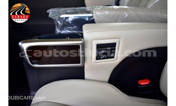 Buy Import Toyota Granvia White Car in Import - Dubai in Anse-la-Raye Buy Import Toyota Granvia White Car in Import - Dubai in Anse-la-Raye