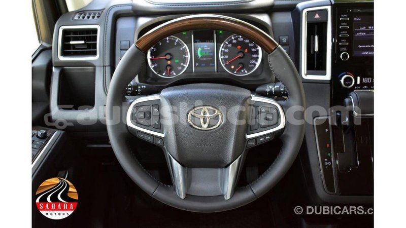 Big with watermark toyota granvia anse la raye import dubai 1637