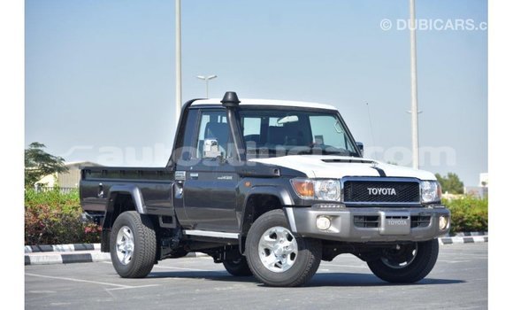 Buy Import Toyota Land Cruiser Other Car in Import - Dubai in Anse-la-Raye Buy Import Toyota Land Cruiser Other Car in Import - Dubai in Anse-la-Raye