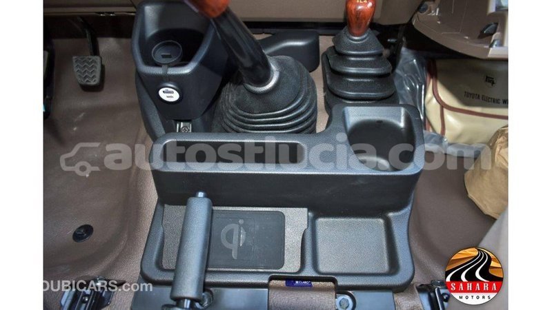 Big with watermark toyota land cruiser anse la raye import dubai 1639