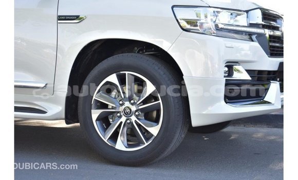 Buy Import Toyota Land Cruiser White Car in Import - Dubai in Anse-la-Raye Buy Import Toyota Land Cruiser White Car in Import - Dubai in Anse-la-Raye