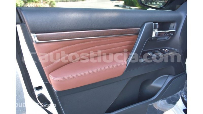 Big with watermark toyota land cruiser anse la raye import dubai 1640