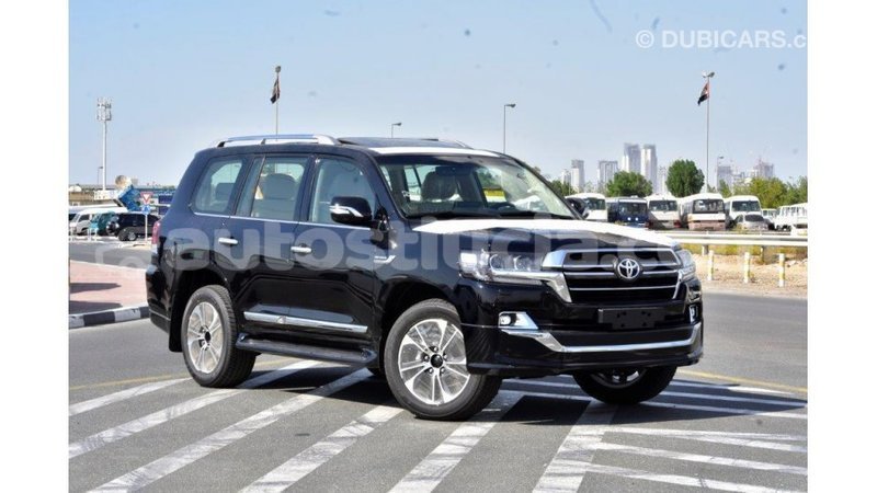 Big with watermark toyota land cruiser anse la raye import dubai 1641