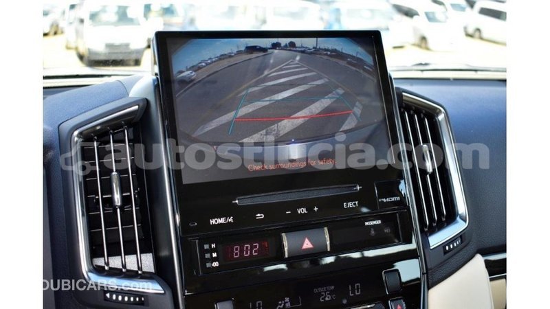 Big with watermark toyota land cruiser anse la raye import dubai 1641